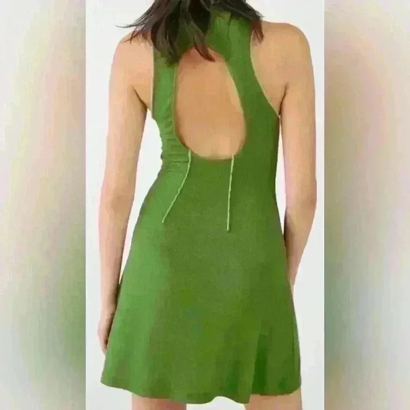 Urban Outfitters Deja Seamed Green Mini Dress Stretchy Size Small  NWOT - Picture 2 of 8